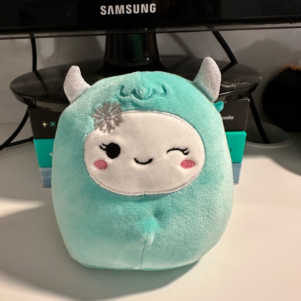 5” yeti squishmallow